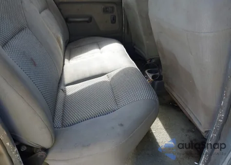 2001 Nissan Frontier Se-V6 из США, поврежденный, VIN 1N6ED27TX1C386283